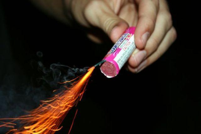 WYROBY PIROTECHNICZNE - PORADY, PRZEPISY, ZEZWOLENIA