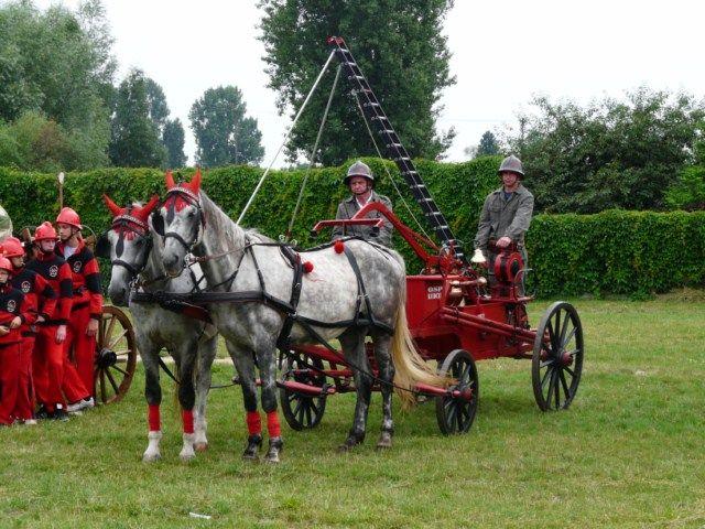 IV Wojewódzkie Zawody Sikawek Konnych oraz Przenośnych
